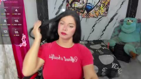 Snapshot of pocahontas_98113116 chatting on 12, 7, 2026 lesly pagina azul pocahontas982 online show from 12, 7, 2026