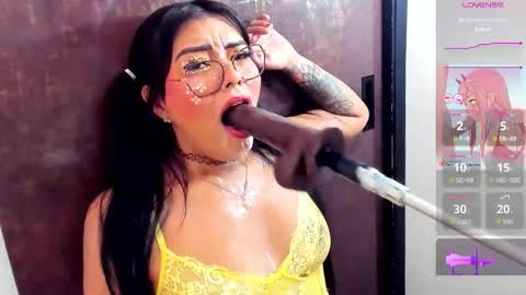 Snapshot of pocahontas_lantina chatting on 27, 9, 2025 pocahontas_lantina online show from 27, 9, 2025