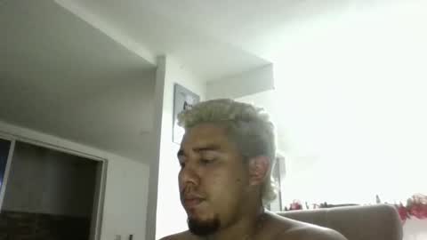 Snapshot of pocahot2512 chatting on 20, 12, 2025 pocahot2512 online show from 20, 12, 2025