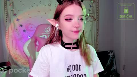 Snapshot of pocketrocket_ chatting on 23, 10, 2025 pocketrocket_ online show from 23, 10, 2025