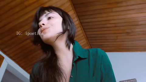 Snapshot of poeeticaa_ chatting on 30, 1, 2025 IG ipoetica online show from 30, 1, 2025