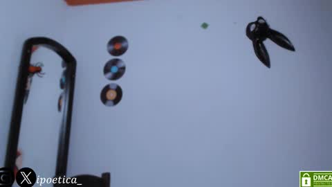 Snapshot of poeeticaa_ chatting on 11, 3, 2026 IG ipoetica online show from 11, 3, 2026