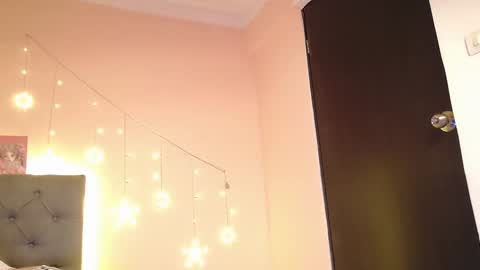 Snapshot of poison__luna chatting on 1, 2, 2025 Luna online show from 1, 2, 2025