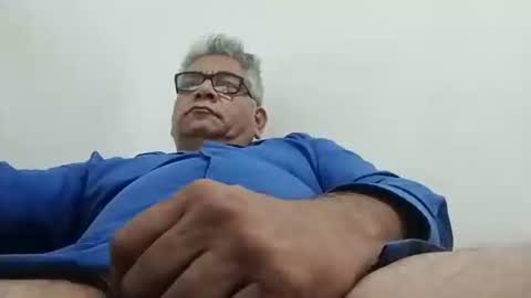 Snapshot of poli475 chatting on 21, 1, 2025 poli online show from 21, 1, 2025