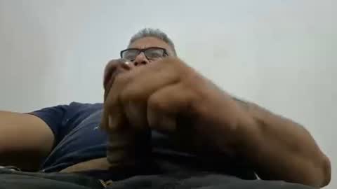 Snapshot of poli475 chatting on 5, 2, 2025 poli online show from 5, 2, 2025