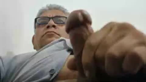 Snapshot of poli475 chatting on 5, 11, 2025 poli online show from 5, 11, 2025