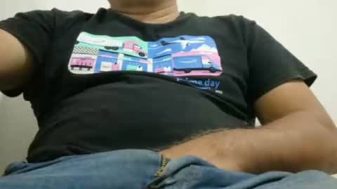 Snapshot of poli475 chatting on 12, 11, 2025 poli online show from 12, 11, 2025