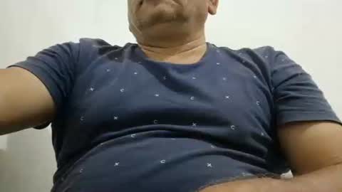 Snapshot of poli475 chatting on 3, 12, 2025 poli online show from 3, 12, 2025