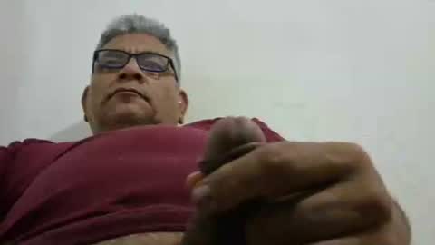 Snapshot of poli475 chatting on 18, 12, 2025 poli online show from 18, 12, 2025