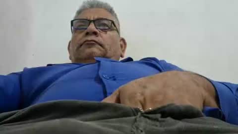 Snapshot of poli475 chatting on 4, 2, 2026 poli online show from 4, 2, 2026