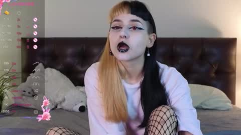 Candytrain online show from 1, 12, 2025