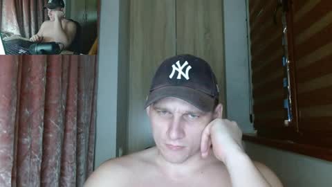 Snapshot of poliglotjoe2 chatting on 22, 4, 2026 Poliglotjoe2 online show from 22, 4, 2026
