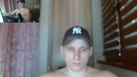 Snapshot of poliglotjoe2 chatting on 24, 4, 2026 Poliglotjoe2 online show from 24, 4, 2026