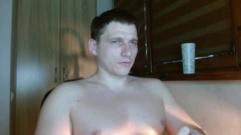 Snapshot of poliglotjoe2 chatting on 18, 5, 2026 Poliglotjoe2 online show from 18, 5, 2026