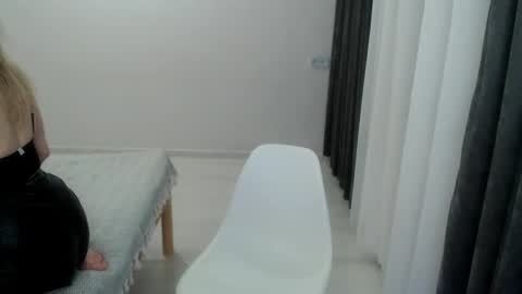 Snapshot of polinajones chatting on 6, 2, 2025 PolinaJones online show from 6, 2, 2025