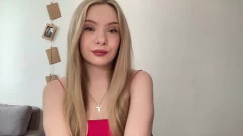 Snapshot of polishangel222 chatting on 19, 7, 2026 polishangel222 online show from 19, 7, 2026