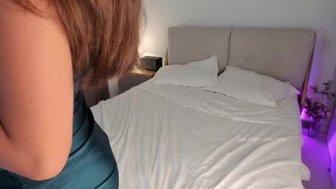 Snapshot of polly_____ chatting on 18, 10, 2025 Polly online show from 18, 10, 2025