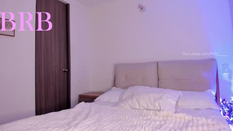 Snapshot of polly_____ chatting on 13, 12, 2025 Polly online show from 13, 12, 2025