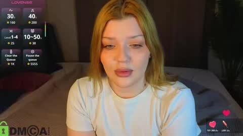 Polly online show from 4, 3, 2026