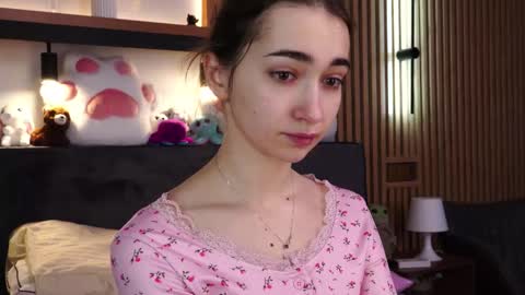 Polly online show from 12, 2, 2026