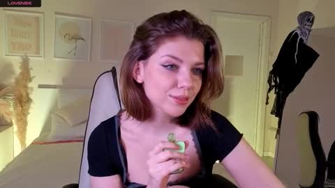  Your Polly  follow me  online show from 27, 10, 2025