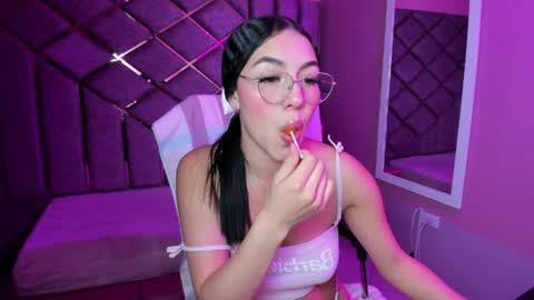 Snapshot of poly_sasha_ chatting on 10, 4, 2026 poly sasha online show from 10, 4, 2026