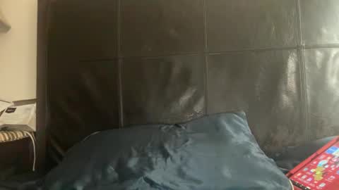 Snapshot of ponchynyc chatting on 17, 2, 2025 PONCH online show from 17, 2, 2025