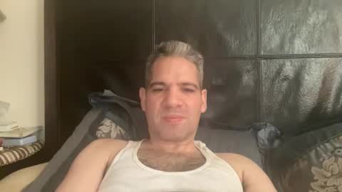 Snapshot of ponchynyc chatting on 28, 9, 2025 PONCH online show from 28, 9, 2025