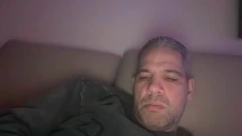 Snapshot of ponchynyc chatting on 25, 11, 2025 PONCH online show from 25, 11, 2025