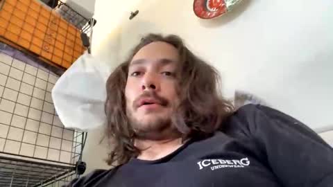 ponzio000 online show from 6, 4, 2026