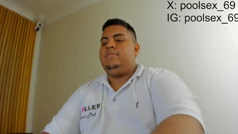 Snapshot of poolsexx_69 chatting on 11, 9, 2025 poolsexx_69 online show from 11, 9, 2025