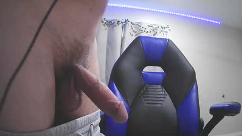 cumguy125 online show from 1, 3, 2025