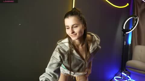 Louise  see you on December 1  at 2200 UTC3 online show from 6, 10, 2025