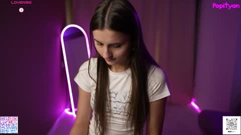 Snapshot of popityan chatting on 11, 7, 2026 Louise see you on December 1 at 2200 UTC3 online show from 11, 7, 2026