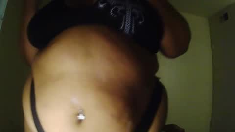 Snapshot of poppyprincess261371 chatting on 15, 12, 2025 poppyprincess261371 online show from 15, 12, 2025