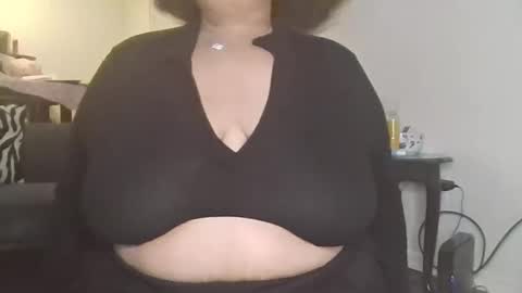 Snapshot of poppyprincess261371 chatting on 7, 2, 2026 poppyprincess261371 online show from 7, 2, 2026