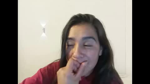 porcelainlux online show from 4, 3, 2026