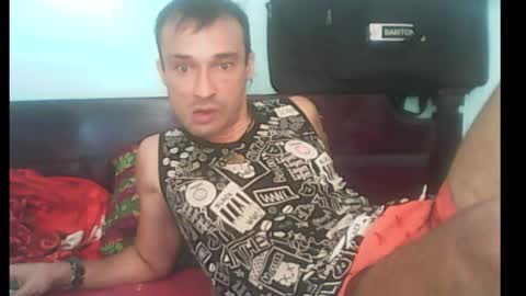 Snapshot of pornojedigoa chatting on 6, 1, 2025 Koko Lar online show from 6, 1, 2025