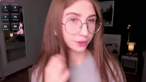 Elizabeth online show from 20, 11, 2025