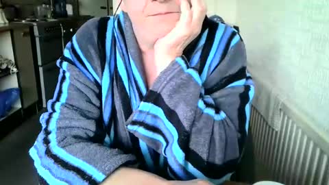 poshman65 online show from 8, 1, 2025