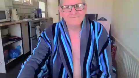 poshman65 online show from 26, 3, 2026