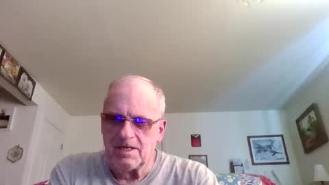 potato_chipz70 online show from 14, 12, 2025