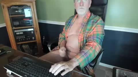 PoundinMyCock4U online show from 17, 4, 2026