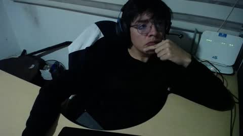 powerfulzeus2 online show from 21, 11, 2025