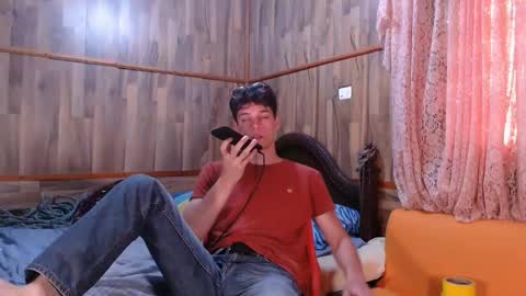 Snapshot of powertwinky chatting on 24, 12, 2024 chris independent online show from 24, 12, 2024