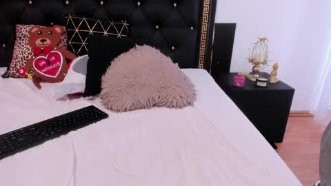 Ailyn online show from 5, 3, 2025