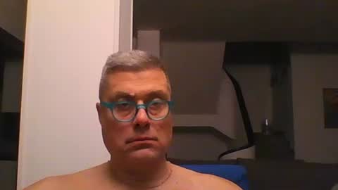 Snapshot of prendimisubito chatting on 13, 1, 2026 prendimisubito online show from 13, 1, 2026