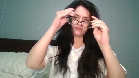 Snapshot of presleyjune chatting on 28, 4, 2026 Presley online show from 28, 4, 2026