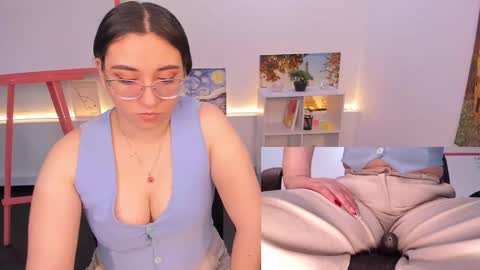 Camila  online show from 13, 11, 2025