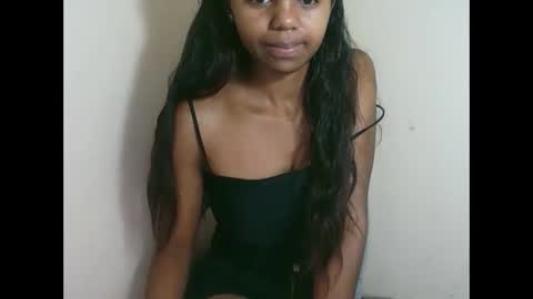 prettiethalia online show from 26, 10, 2025